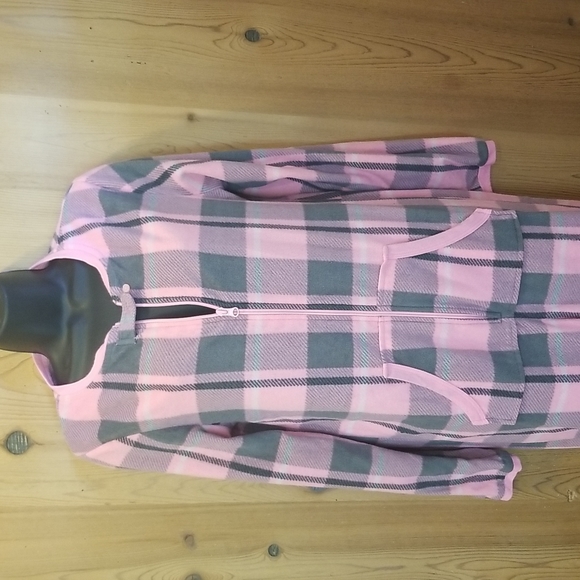 Onsie - Picture 3 of 5